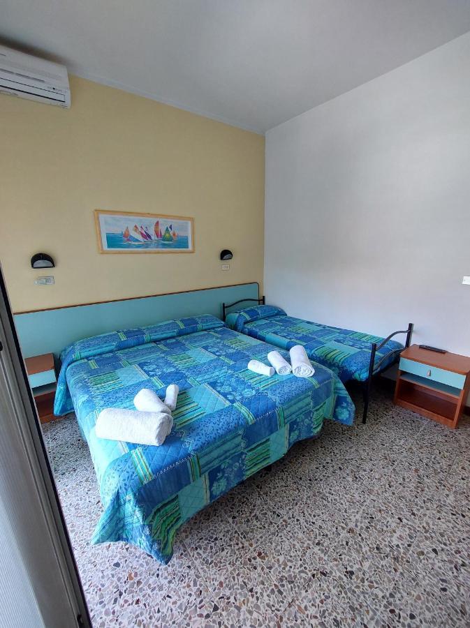 B&B Hotel Villa Nora Беллария-Иджеа-Марина Номер фото